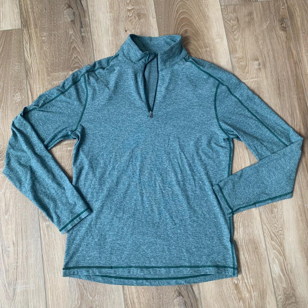Lululemon Men’s L Surge Warm 1/2 Zip Green Long sleeve